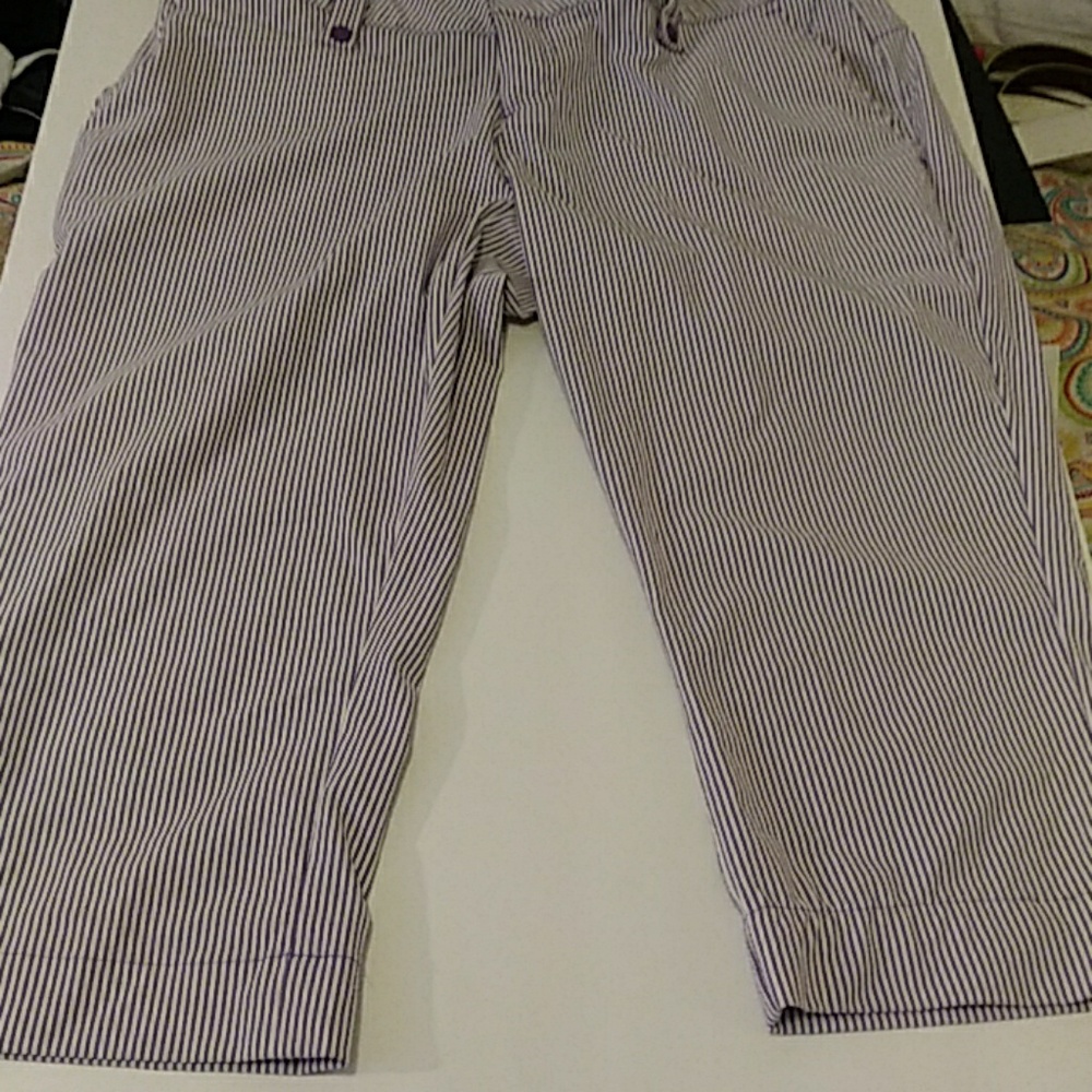 Under armour capris